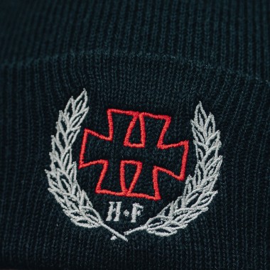 Beanie "H crest" black