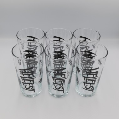 Set of 6 beer glasses