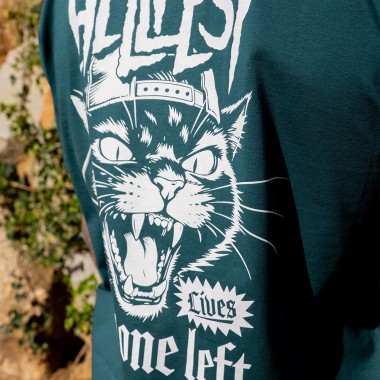 T-shirt "Nine lives"
